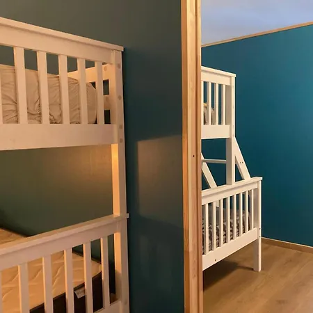 Hébergement de vacances Maison De 12 Et Piscine Colognac