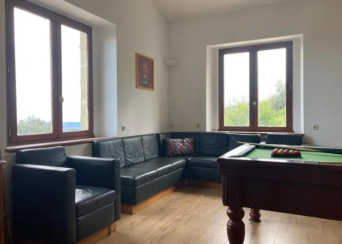 Ferienhaus Maison De 12 Et Piscine Colognac